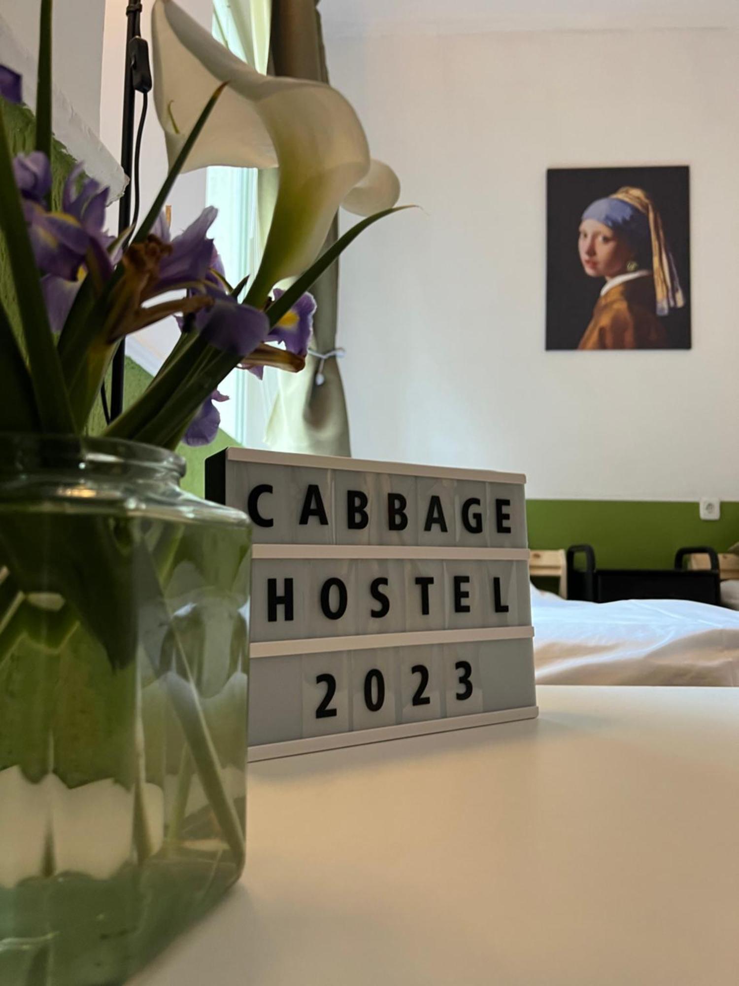 Cabbage Hostel Beograd Bagian luar foto